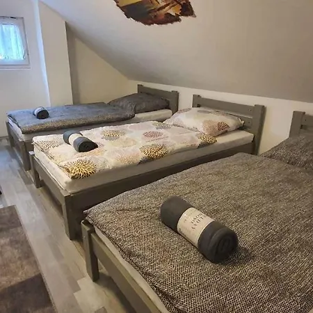 In - Balaton 44082 שיופוק